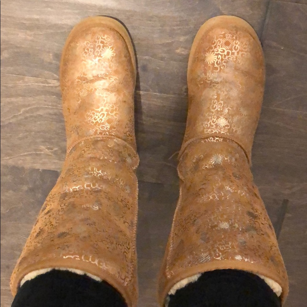 Size 8 Classic Tall Fancy Ugg Boots